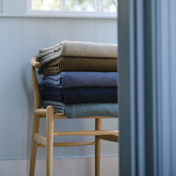 Season plaid, 04152 midnight, Silkeborg Uldspinderi