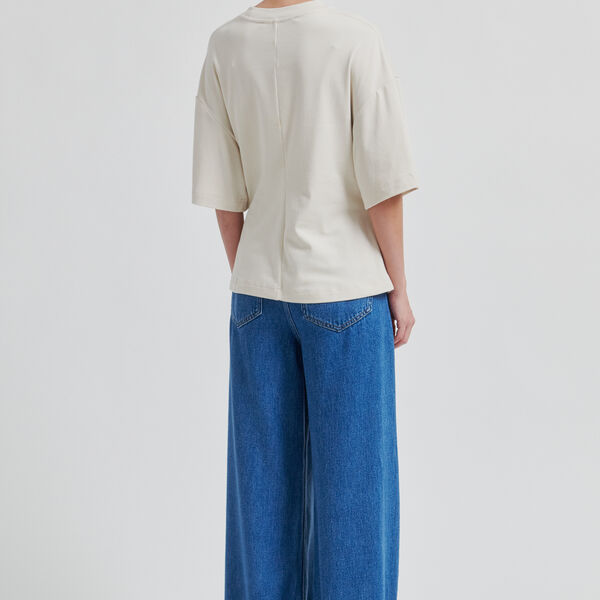 Enora Brooch Tee, soft beige, Second Female