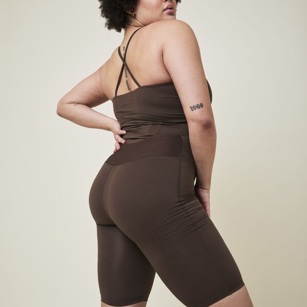 Agile Aktive Shorts, arabica, Cartel Copenhagen