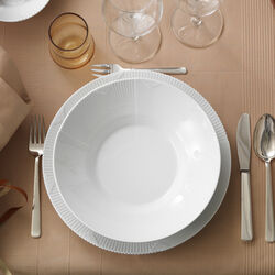 Hvid Elements tallerken &Oslash; 28 cm, Royal Copenhagen