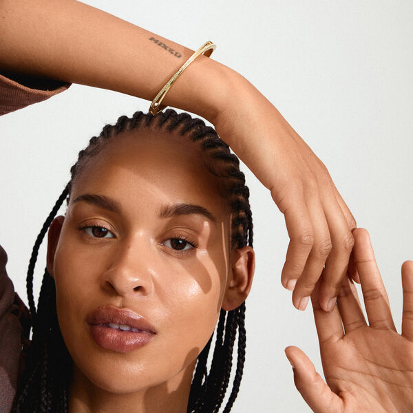 KIRA Armb&aring;nd, gold plated, Pilgrim