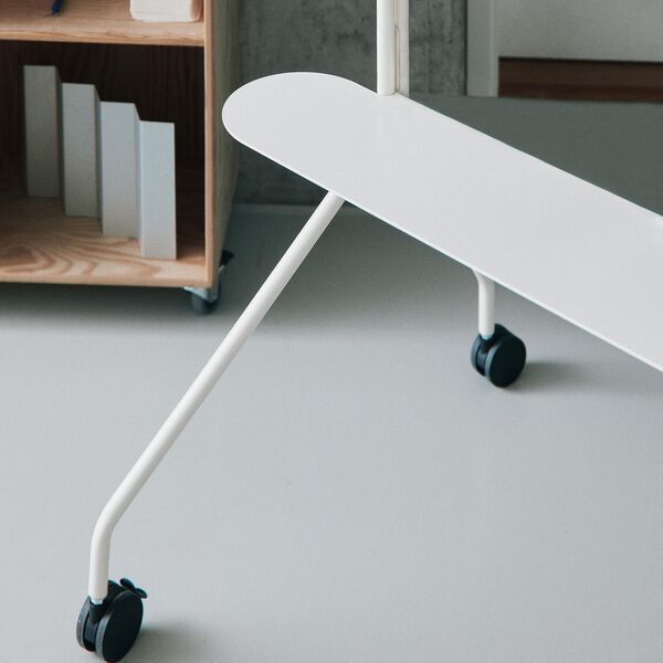 Moon PRO, pearl, Pedestal