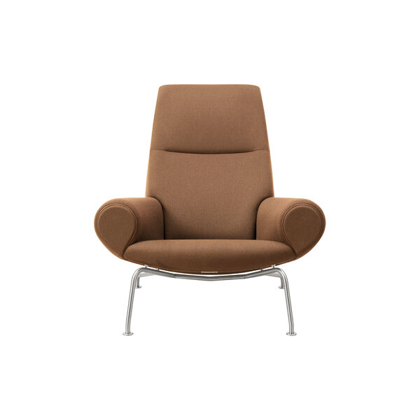 Wegner Queen Chair |  Nutshell| l&aelig;nestol + Ottoman, Fredericia Furniture