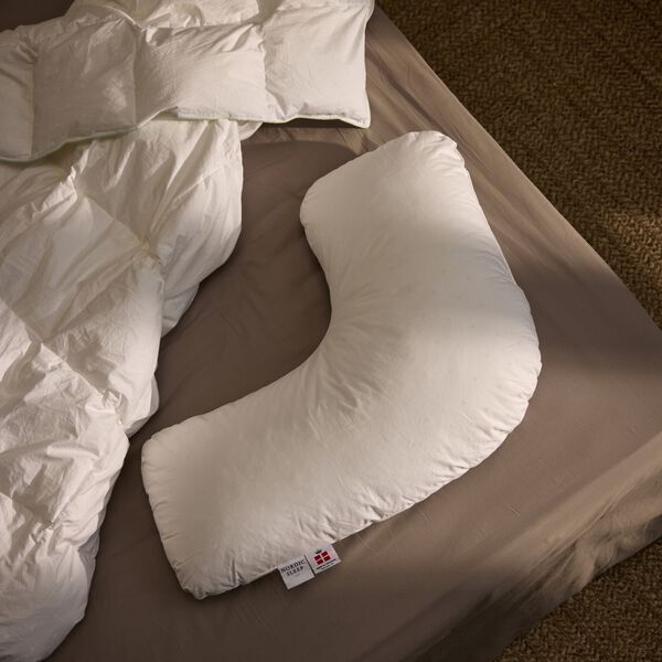 SideSleeper pude, Nordic Sleep by Fossflakes