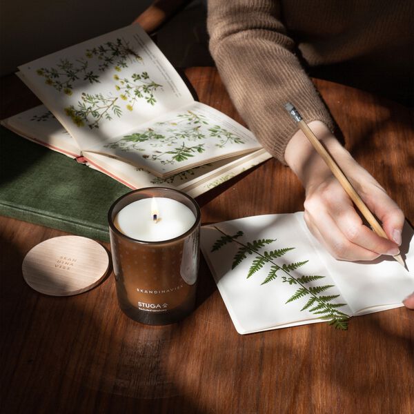 STUGA Scented Candle, Skandinavisk