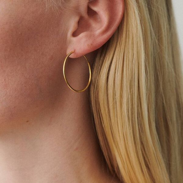 Plain Hoop øreringe, guld, Pernille Corydon Jewellery