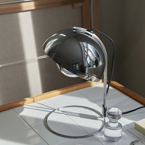 Flowerpot VP4 Table Lamp, chrome-plated, &Tradition