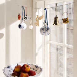 Musselmalet Riflet julekugle, Royal Copenhagen