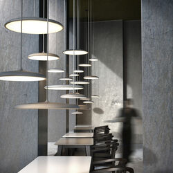 Artist 40 pendel, gr&aring;, Design For The People