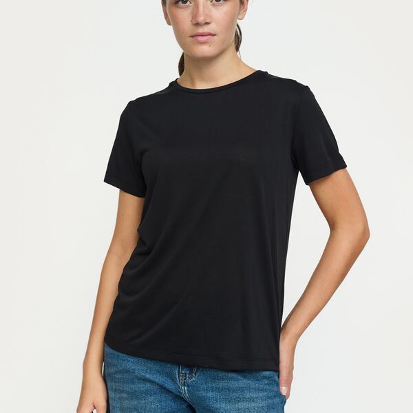 SRElla T shirt, black, Soft Rebels