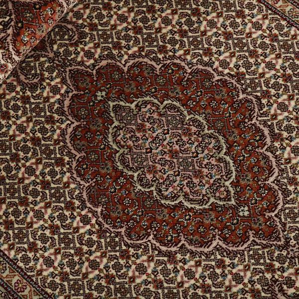 Tabriz 50 Mahi gulvt&aelig;ppe, Rezas