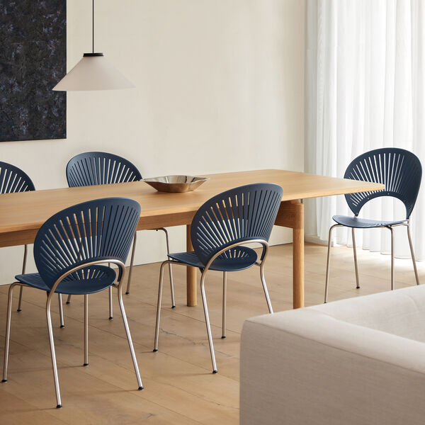 4510 Delphi sofa, Steelcut Trio 213/aluminium, Fredericia Furniture