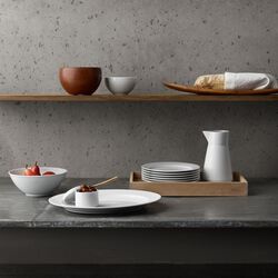 Legio Nova ovalt fad, Eva Trio