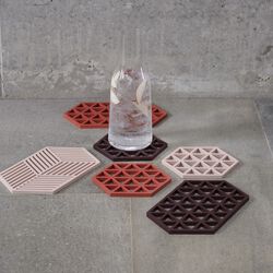 Triangles bordsk&aring;ner, kalamata, Zone Denmark