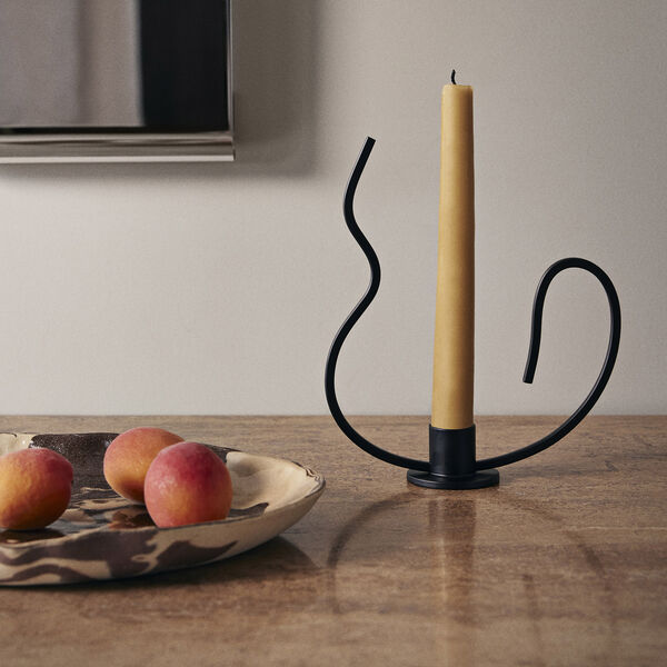 Valse Lysestage Lav, black, Ferm Living