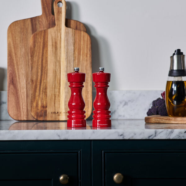 London Salt and pepper set, rød London Salt and pepper set, rød, Cole & Mason