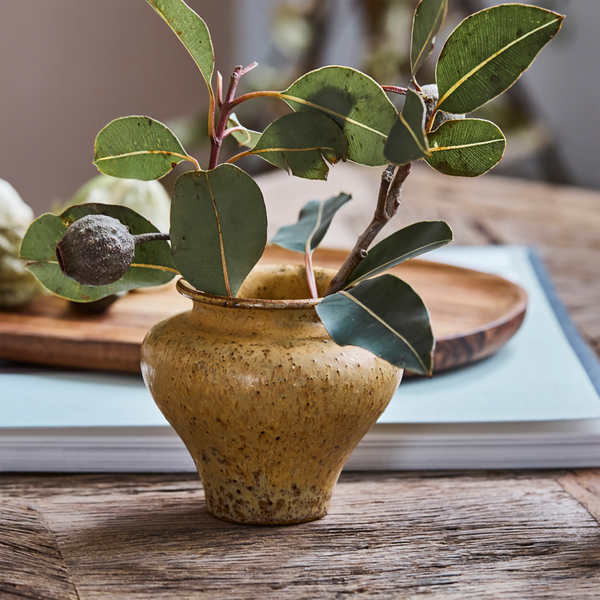 HDKolo Vase, sennepsgul, House Doctor