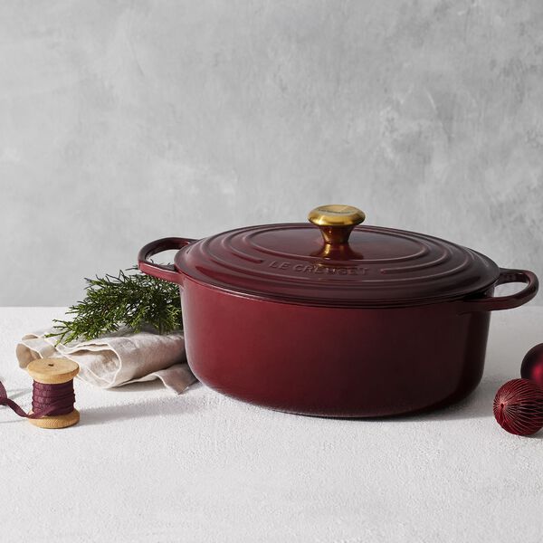 Signature st&oslash;bejern oval gryde &Oslash; 31 cm, garnet, Le Creuset