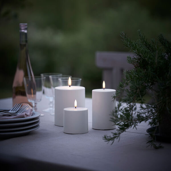 LED Outdoor Pillar Candle 8 cm, white, Uyuni Lighting