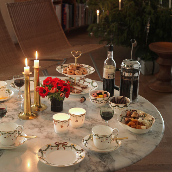 Stjerne Riflet Jul serveringskop 30 cl, 2 stk Stjerne Riflet Jul serveringskop 30 cl, 2 stk, Royal Copenhagen
