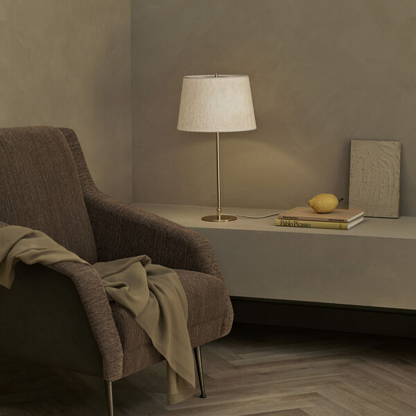 CDC. 1 Lounge Chair, Around Bouclé 141/antique brass CDC. 1 Lounge Chair, Around Bouclé 141/antique brass, GUBI