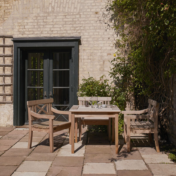 Drachmann Table 86x86, Fritz Hansen