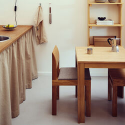 Element Table, matt lacquered oak, Form & Refine