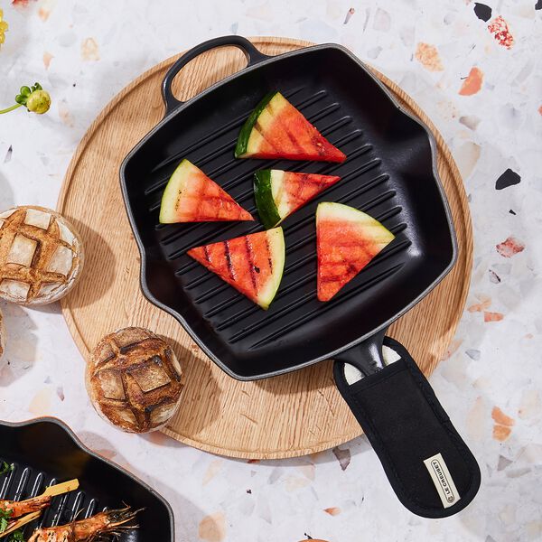 Signature st&oslash;bejern kvadratisk grillpande 26 cm, matte black, Le Creuset
