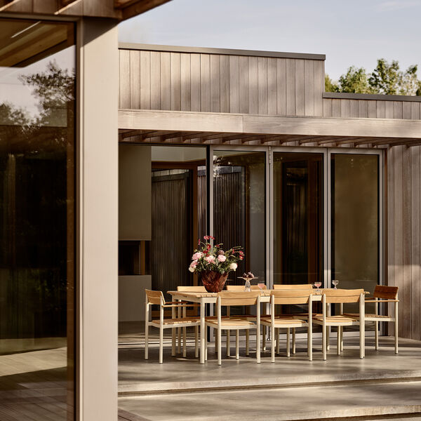 Pelagus bord, light ivory, Fritz Hansen