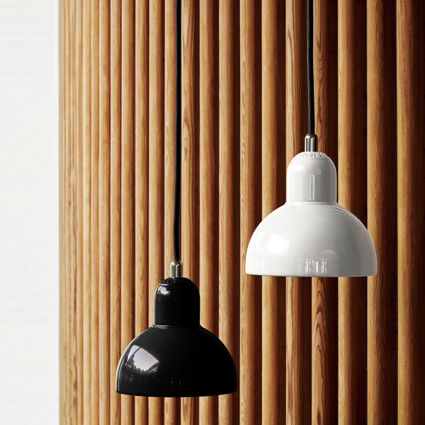 KAISER idell&trade; 6722-P pendel, black, Fritz Hansen