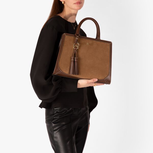 Cybill Handbag | Saddle Brown | H&aring;ndtaske, Aigner