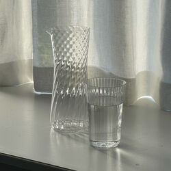 Concave karaffel, clear, Stilleben