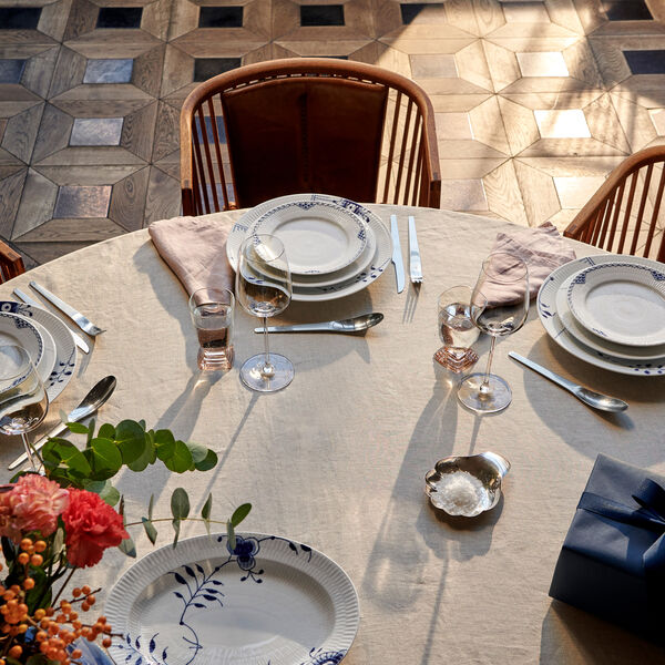 Blå Mega Riflet Ovalt Fad 30,5 cm Blå Mega Riflet Ovalt Fad 30,5 cm, Royal Copenhagen