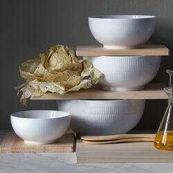 Hvid Riflet skål 110 cl, Royal Copenhagen