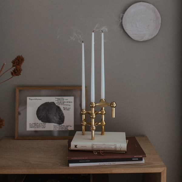 STOFF Nagel lysestage, messing, STOFF Nagel