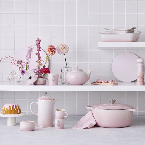 Signature rund st&oslash;bejernsgryde &Oslash; 24 cm, shell pink, Le Creuset