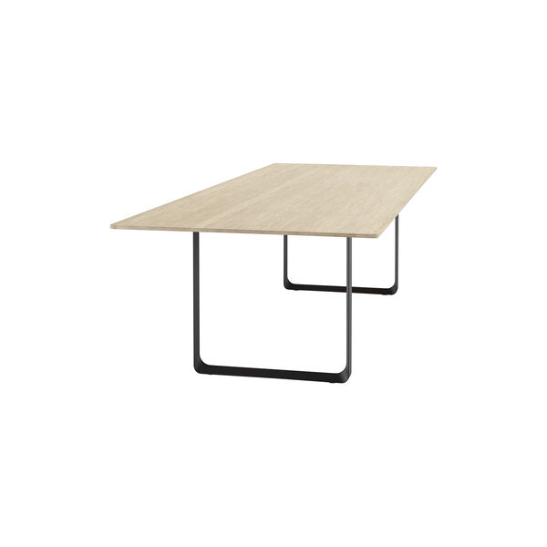 70/70 Table, solid oak/black, Muuto