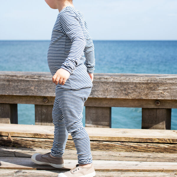 Slim Tee Stripe, navy/offwhite, Serendipity