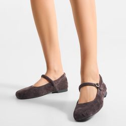 Cathy S, chocolate, WODEN