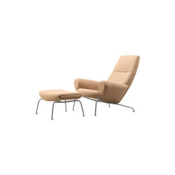 Wegner Queen Chair |  Natural| L&aelig;nestol + Ottoman, Fredericia Furniture
