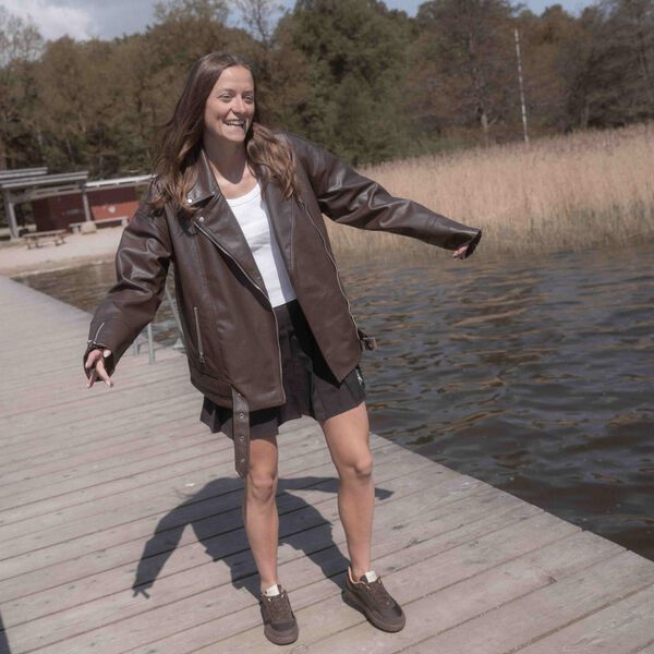 Line Sneak, chocolate, WODEN