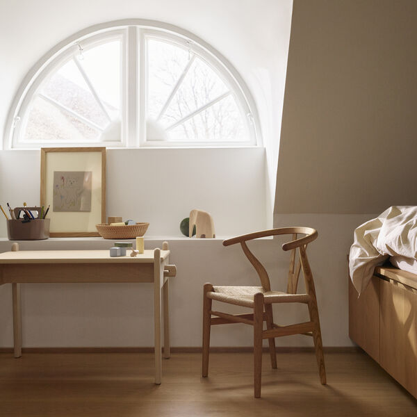 CH24 B&oslash;rne Y-stolen | Olieret Eg | Stol, Carl Hansen & S&oslash;n