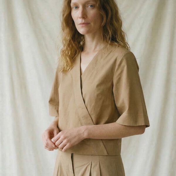 Pia Blouse S/S, sand, LA RŌUGE