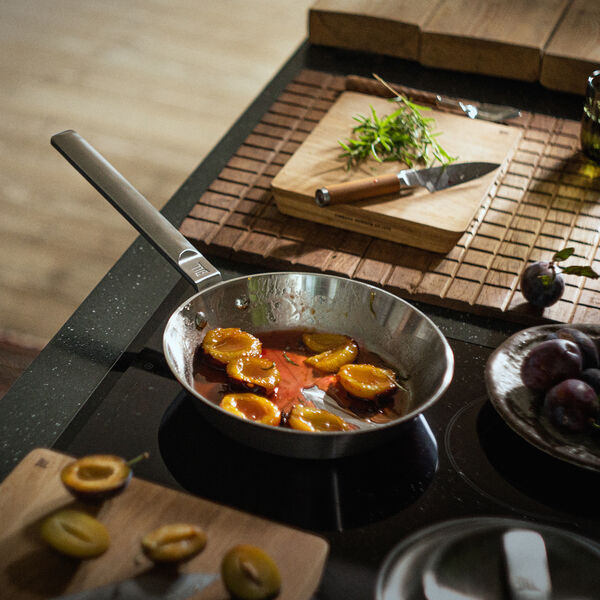 Norden Steel stegepande ubelagt &Oslash; 24 cm, Fiskars