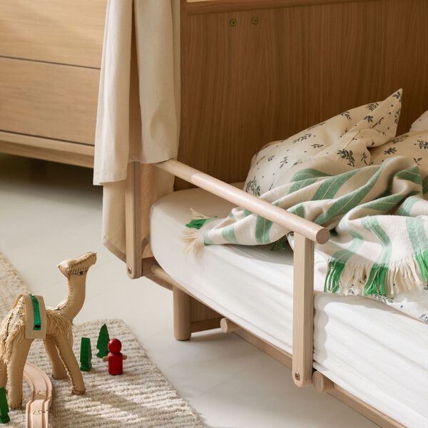 Camp Novel | Eg | Sengehest | 2 Stk., Oliver Furniture