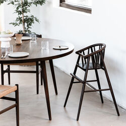 Saga højstol, røget eg, OAKLINGS