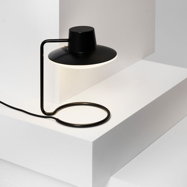 AJ Oxford bordlampe, metal black/opal, Louis Poulsen