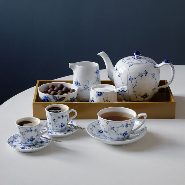 Musselmalet Riflet espressokop med underkop 9 cl, Royal Copenhagen