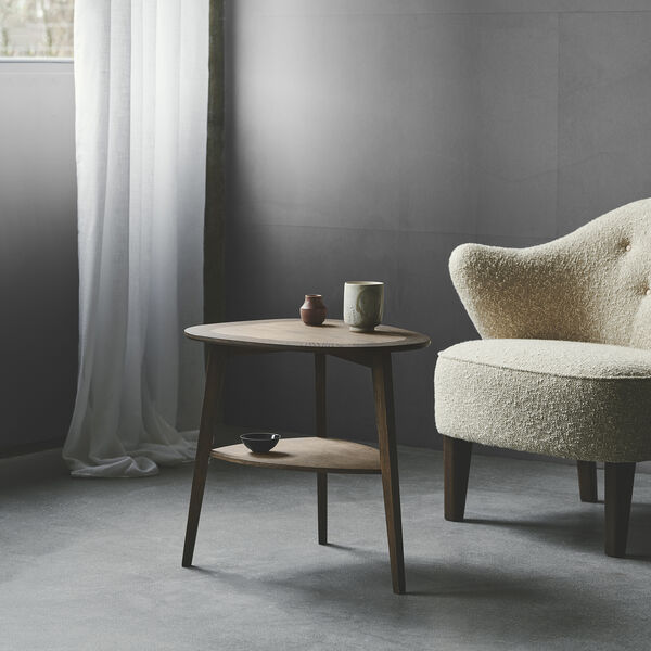 Heart Table, olieret røgbejdset eg, Aakjaer Furniture