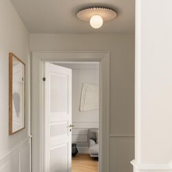 Liila Muuse Medium Ceiling Lamp, white/opal Liila Muuse Medium Ceiling Lamp, white/opal, Nuura